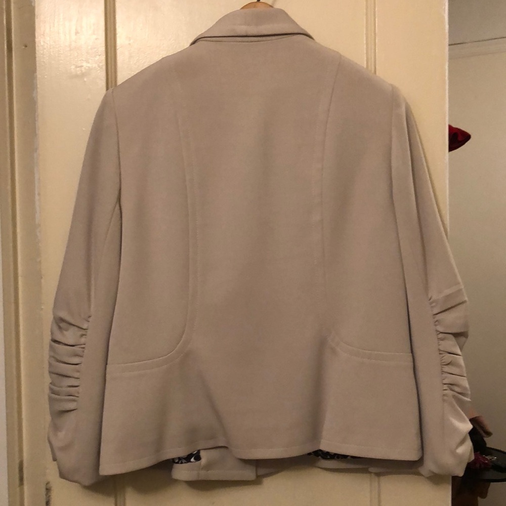 Penta jacket - Picture 3 of 4